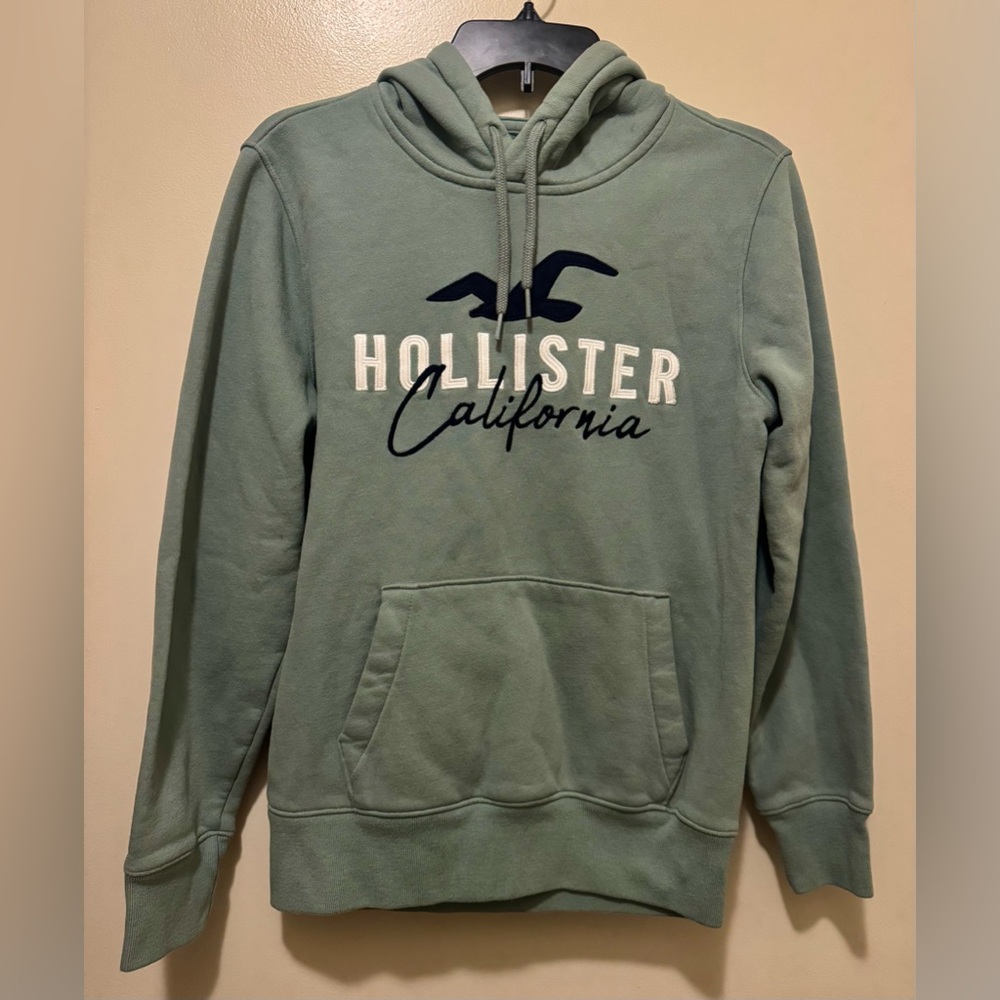 Hollister Hoodie